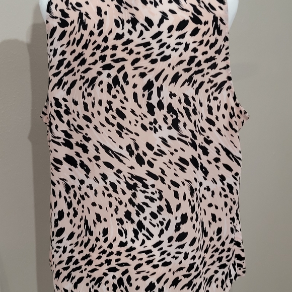 Nine West Tank Top Womens Size 2X Beige Animal Print Polyester Sleeveless V Neck - Picture 4 of 9